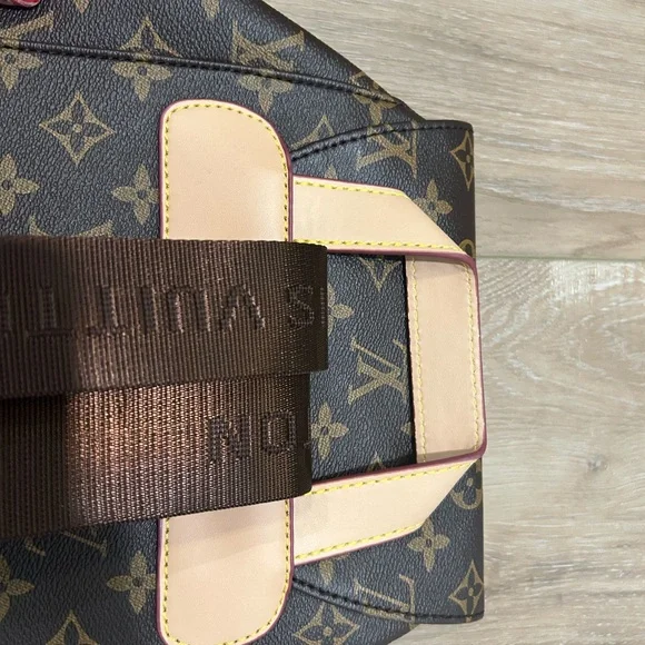 Louis Vuitton Replication Montsouris GM full sized Backpack - Picture 7 of 11